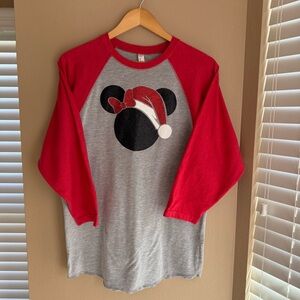 Disney Minnie Mouse Santa Glitter long sleeve Shirt. Christmas/Holiday